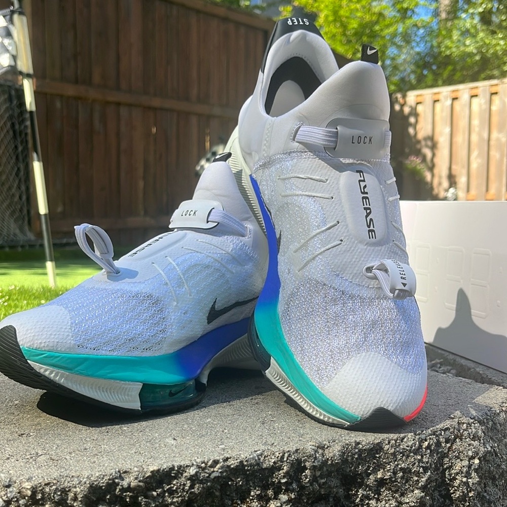 Air Zoom Tempo Next Flyease